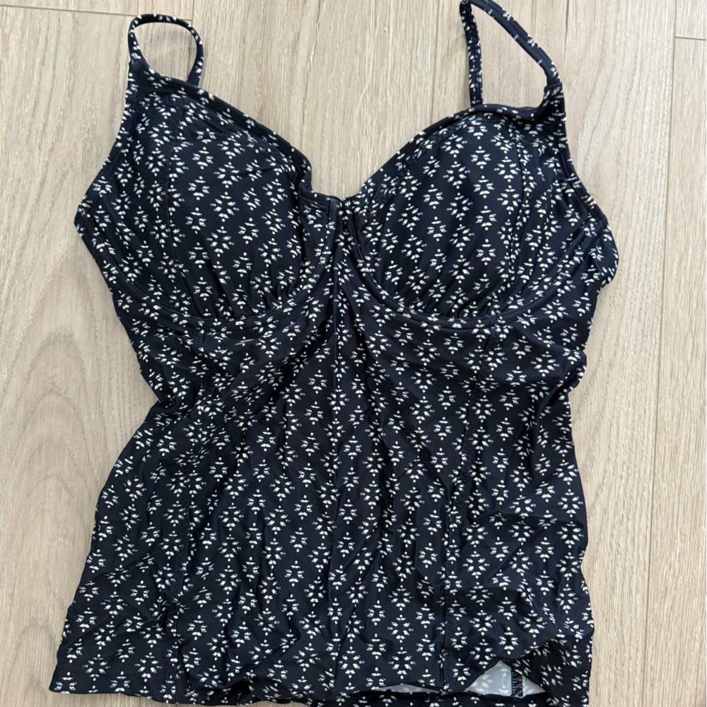 Navy and White Patterned Women's Top